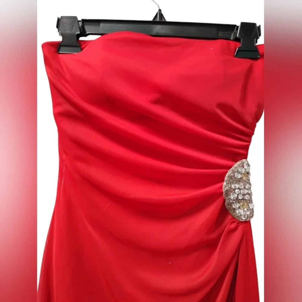 Ruby Rox Red Strapless Asymmetrical Gown with Rhinestone Accent – Women’s M - Picture 4 of 10